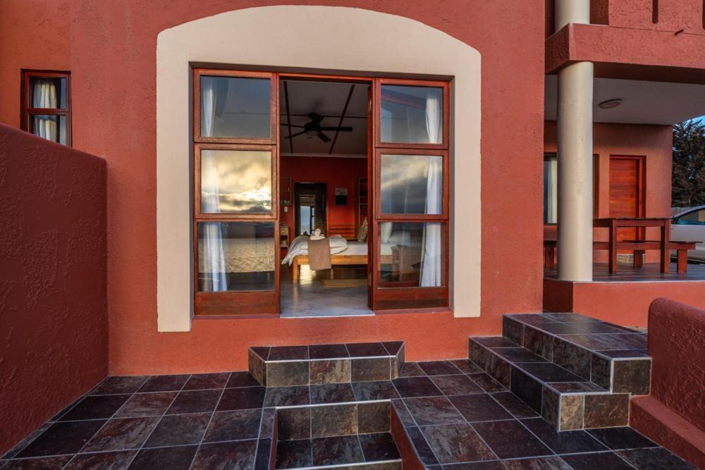Island Cottage Guesthouse Lüderitz Dış mekan fotoğraf