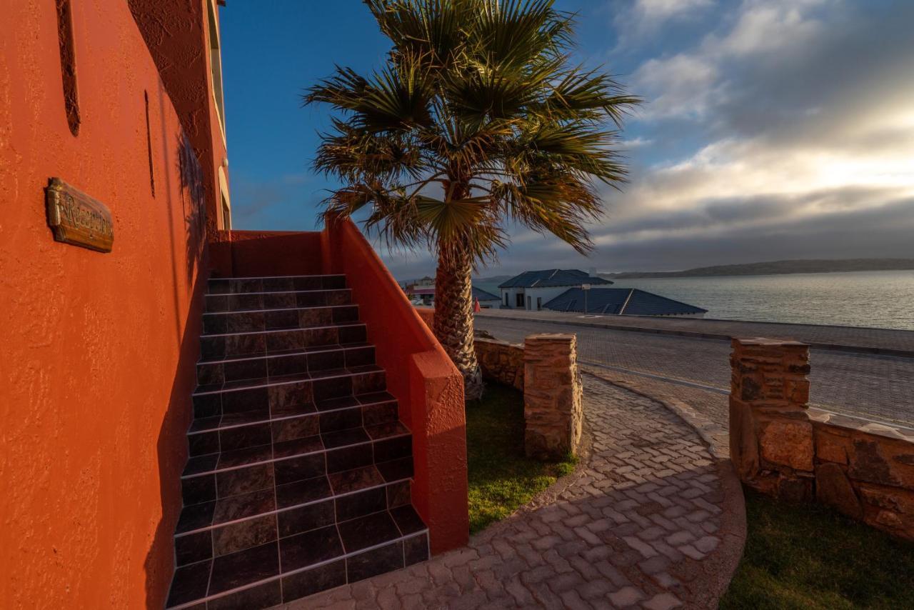 Island Cottage Guesthouse Lüderitz Dış mekan fotoğraf