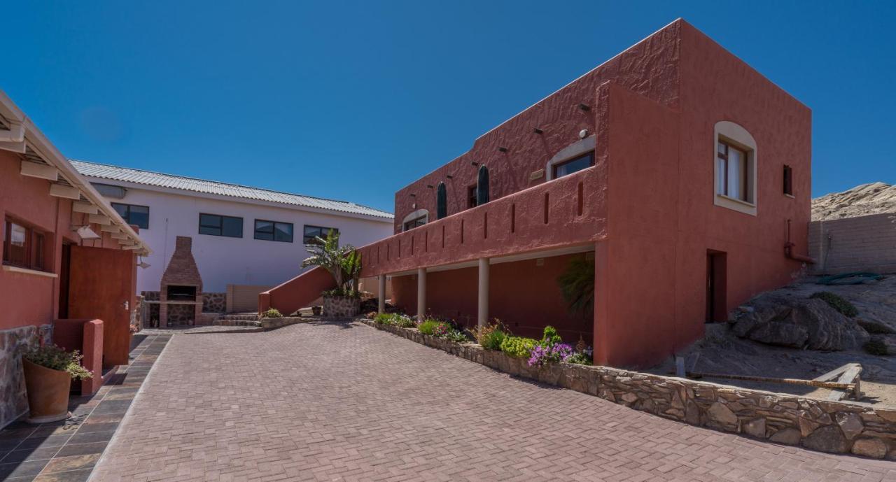 Island Cottage Guesthouse Lüderitz Dış mekan fotoğraf