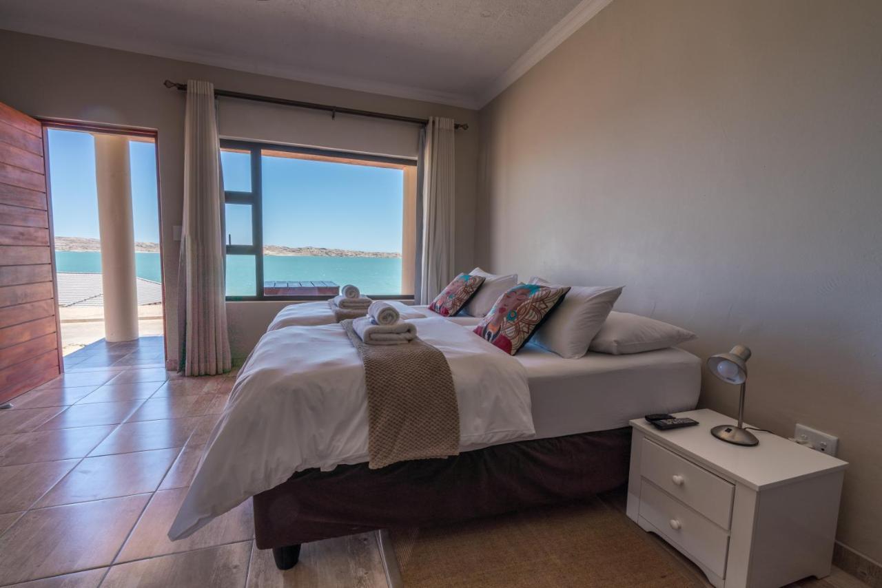 Island Cottage Guesthouse Lüderitz Dış mekan fotoğraf